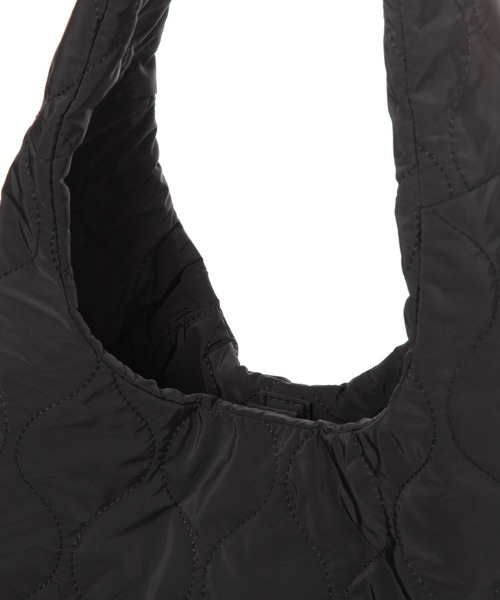 BAYFLOW（ベイフロー）の「キルティングショッパートートバッグ（トートバッグ・メンズ・ブラック/カーキ・FREE）」の16枚目の写真