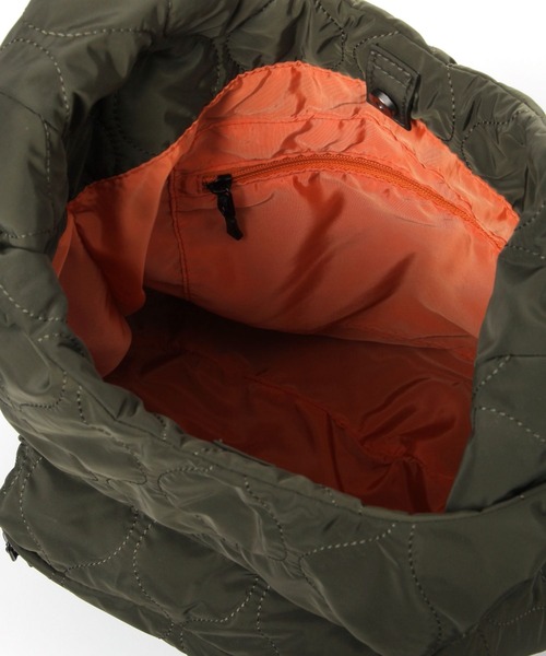 BAYFLOW（ベイフロー）の「キルティングショッパートートバッグ（トートバッグ・メンズ・ブラック/カーキ・FREE）」の8枚目の写真