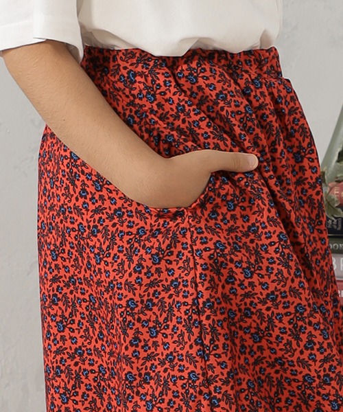 FOUND GOOD（ファウンドグッド）の「G/ハナガラフリルスカート（スカート・キッズ・レッド系5/ブラック/ブルー系5・140cm/150cm/120cm/110cm/130cm）」の4枚目の写真