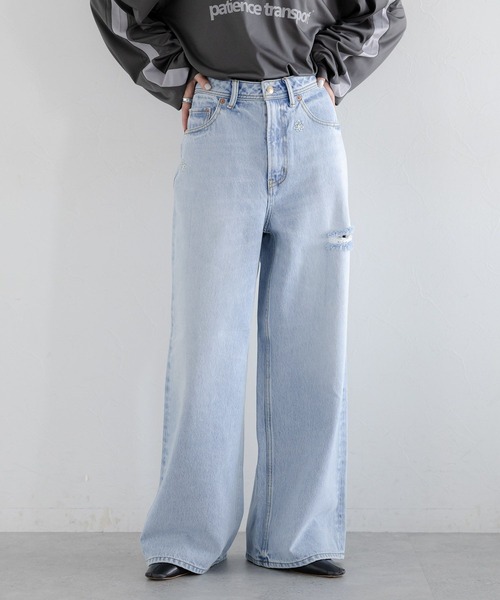 RAGEBLUE（レイジブルー）の「2size展開/フラワー刺繍ダメージワイドデニム（デニムパンツ・レディース・ブルー/ブラック・SMALL/MEDIUM）」の22枚目の写真