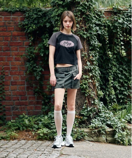 MAZZZZY(マジ―)の「MAZZZZY/ラグランストーンT(Tシャツ/カットソー・レディース・チャコール/ブラック・FREE)」の11枚目の写真