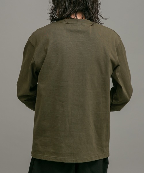 URBAN RESEARCH Sonny Label（アーバンリサーチサニーレーベル）の「ヘビーウェイトロングスリーブTシャツ（Tシャツ/カットソー・メンズ・オフホワイト/チャコールグレー/カーキ・MEDIUM/LARGE）」の12枚目の写真