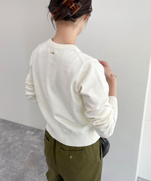 fredy emue(フレディエミュ)の「ウール混ベーシックニットカーディガン(ニット/セーター・レディース・ネイビー/オフホワイト/ピンク/ブラック/ライトグレー・38)」の22枚目の写真