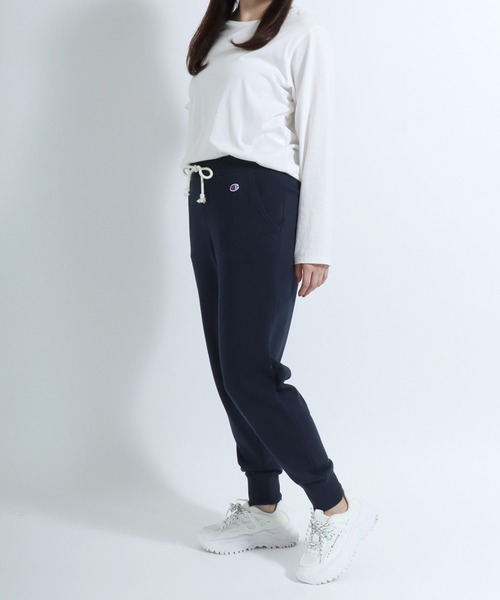 Champion（チャンピオン）の「Champion（チャンピオン）ブランドロゴワンポイント刺繍スウェットジョガーパンツ レディース（スウェットパンツ・レディース・ブラック/グレー/ネイビー/ピンクベージュ/ブラウン・S/XL/L/M）」の15枚目の写真