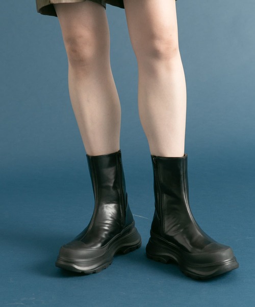 KBF（ケイビーエフ）の「スニーカーソールサイドゴアブーツ（ブーツ・レディース・カーキ/ブラック・36/37/38）」の3枚目の写真