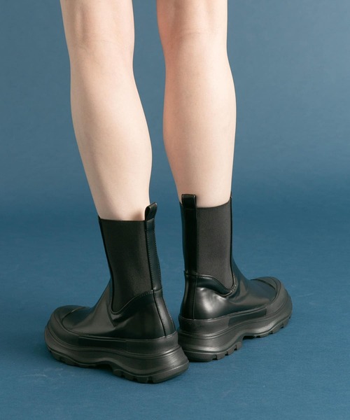 KBF（ケイビーエフ）の「スニーカーソールサイドゴアブーツ（ブーツ・レディース・カーキ/ブラック・36/37/38）」の5枚目の写真