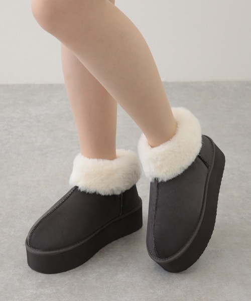 Lace Ladies(レースレディース)の「5cm厚底 ファー付き ムートン風ショート ブーツ(ブーツ・レディース・グレイッシュベージュ/キャメル/ブラック/グレー・ 25/24.5/24/23.5/23/22.5)」の21枚目の写真