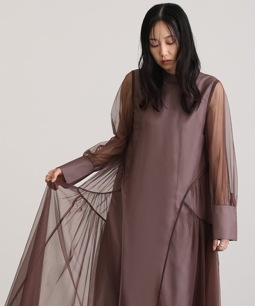 atlo（アトロ）の「ミモレ丈&袖ありフォーマルチュールパイピング