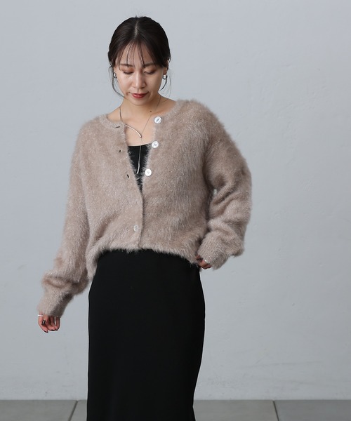 COLONY 2139（コロニートゥーワンスリーナイン）の「ファーライクラメニットカーディガン（カーディガン/ボレロ・レディース・グレー/ベージュ/レッド・FREE）」の15枚目の写真