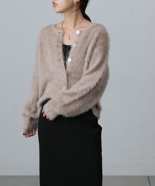 COLONY 2139（コロニートゥーワンスリーナイン）の「ファーライクラメニットカーディガン（カーディガン/ボレロ・レディース・グレー/ベージュ/レッド・FREE）」の12枚目の写真