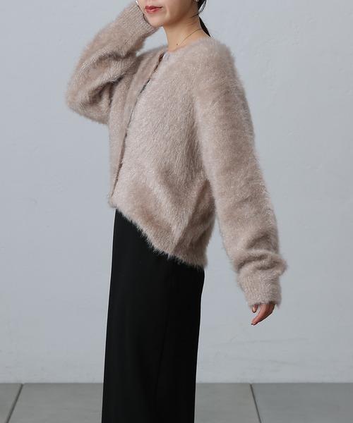 COLONY 2139（コロニートゥーワンスリーナイン）の「ファーライクラメニットカーディガン（カーディガン/ボレロ・レディース・グレー/ベージュ/レッド・FREE）」の14枚目の写真