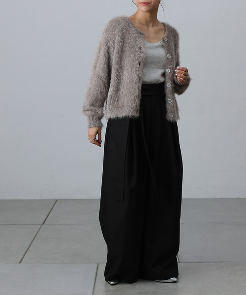 COLONY 2139（コロニートゥーワンスリーナイン）の「ファーライクラメニットカーディガン（カーディガン/ボレロ・レディース・グレー/ベージュ/レッド・FREE）」の8枚目の写真