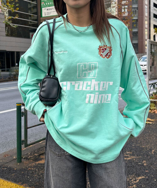 CIAOPANIC（チャオパニック）の「パイピングゲームスウェット（Tシャツ/カットソー・レディース・ブラック/アイボリー/レッド/ミント・FREE）」の3枚目の写真