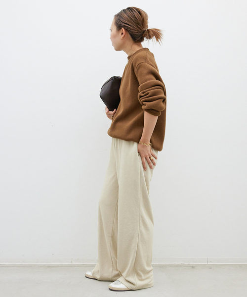 GOLDEN GOOSE(ゴールデングース)の「*【GOLDEN GOOSE / ゴールデングース】CREW NECK LOGO EMBROIDERY(ニット/セーター・レディース・キャメル・FREE)」の7枚目の写真