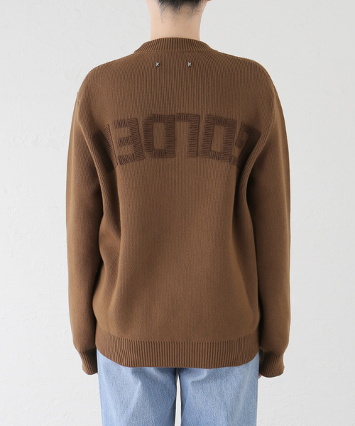 GOLDEN GOOSE(ゴールデングース)の「*【GOLDEN GOOSE / ゴールデングース】CREW NECK LOGO EMBROIDERY(ニット/セーター・レディース・キャメル・FREE)」の11枚目の写真
