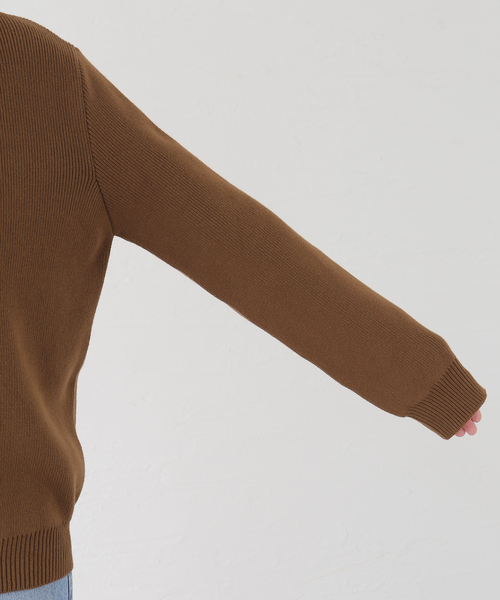 GOLDEN GOOSE(ゴールデングース)の「*【GOLDEN GOOSE / ゴールデングース】CREW NECK LOGO EMBROIDERY(ニット/セーター・レディース・キャメル・FREE)」の16枚目の写真