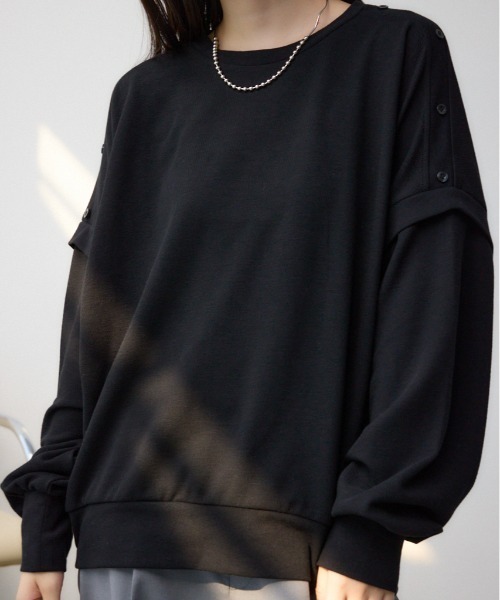 AZUL by moussy（アズールバイマウジー）の「ドルマンカットトップス（Tシャツ/カットソー・レディース・ダークブルー/グレー/ブラック・FREE）」の2枚目の写真