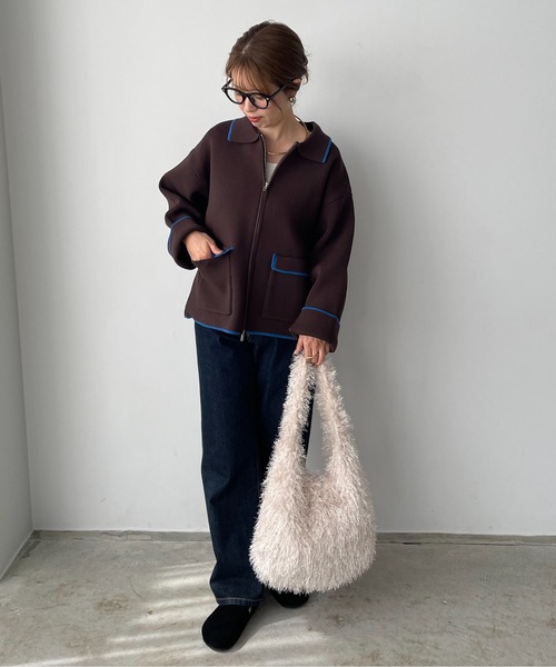 210nouve（トゥージュヌーブ）の「シャギーファーショルダーバッグ（ショルダーバッグ・レディース・ブラック/ブラウン/ベージュ/レッド/ブルー・FREE）」の18枚目の写真