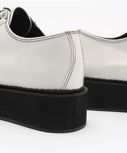 YOSUKE(ヨースケ)の「「YOSUKE/ヨースケ」厚底ラバーソールスニーカー(スニーカー・レディース・ホワイト/ブラック×ホワイト/ブラック/ブラック系その他/ホワイト系その他/マルチ/ブラックミックス/ピンク系その他/ライトブルー/ライトピンク/ブラック×レッド/シルバー/ゴールド/ベージュ系その他・LL/L/S/M)」の22枚目の写真