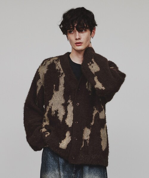 tk.TAKEO KIKUCHI（ティーケータケオキクチ）の「◆アブストラクトジャカードカーディガン（カーディガン/ボレロ・メンズ・ブラック/グレー/ブラウン系その他・03/02/01）」の3枚目の写真