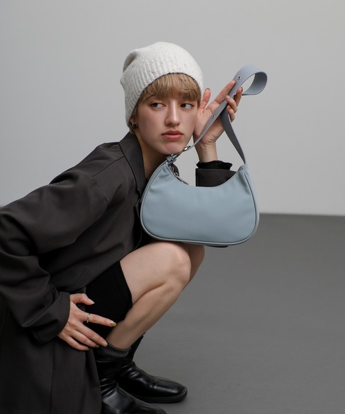 select MOCA（セレクトモカ）の「ハーフムーンワンハンドルバッグ（ショルダーバッグ・レディース・ブラック/ベージュ/ブルー・FREE）」の16枚目の写真