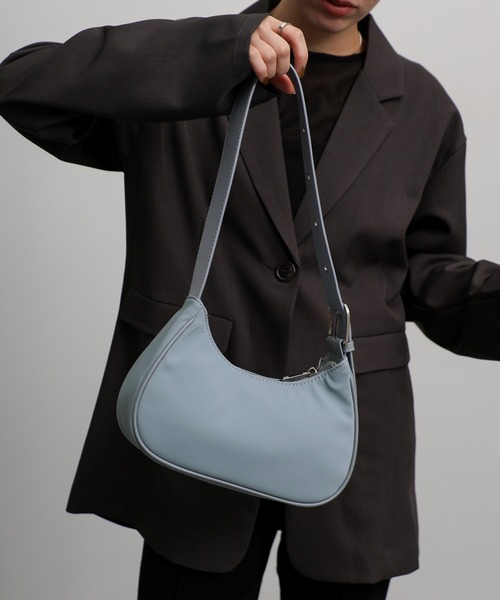 select MOCA（セレクトモカ）の「ハーフムーンワンハンドルバッグ（ショルダーバッグ・レディース・ブラック/ベージュ/ブルー・FREE）」の18枚目の写真