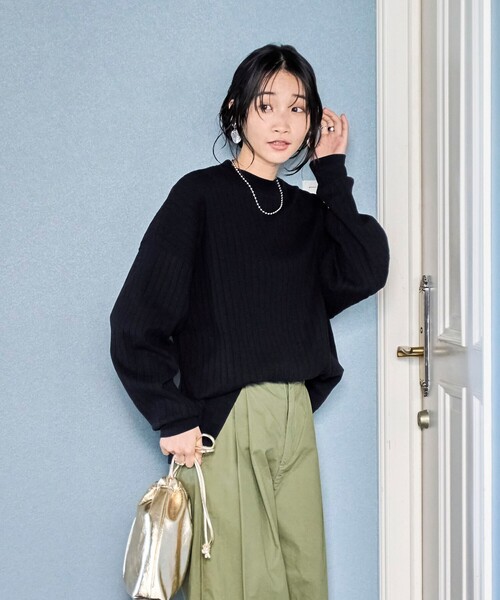 coen(コーエン)の「リピロンT / ワイドリブロングスリーブTシャツ(Tシャツ/カットソー・レディース・ベージュ/オフホワイト/ライトブルー/ブラック・L/M)」の12枚目の写真