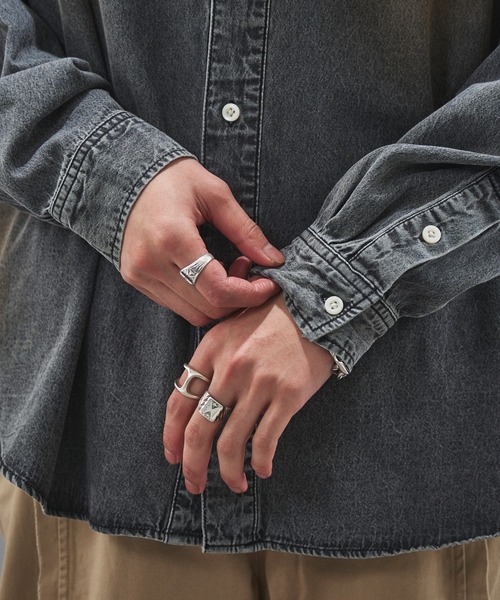 PUBLUX（パブリュクス）の「PUBLUX/パブリュクス レギュラーカラーオーバーダイデニムシャツ(限定展開)（シャツ/ブラウス・メンズ・ブラック/インディゴブルー・SMALL/MEDIUM/LARGE）」の21枚目の写真