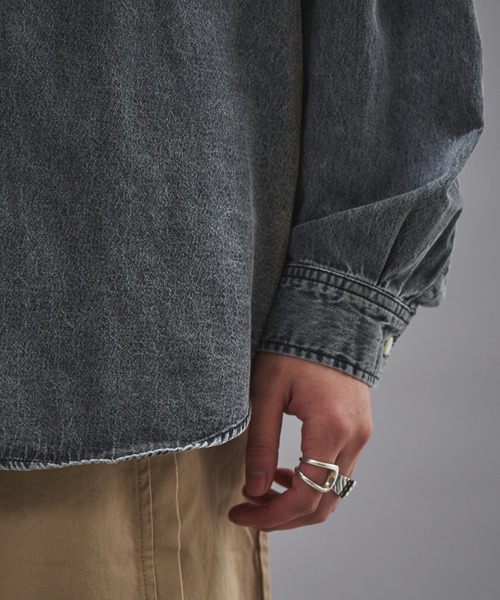 PUBLUX（パブリュクス）の「PUBLUX/パブリュクス レギュラーカラーオーバーダイデニムシャツ(限定展開)（シャツ/ブラウス・メンズ・ブラック/インディゴブルー・SMALL/MEDIUM/LARGE）」の22枚目の写真