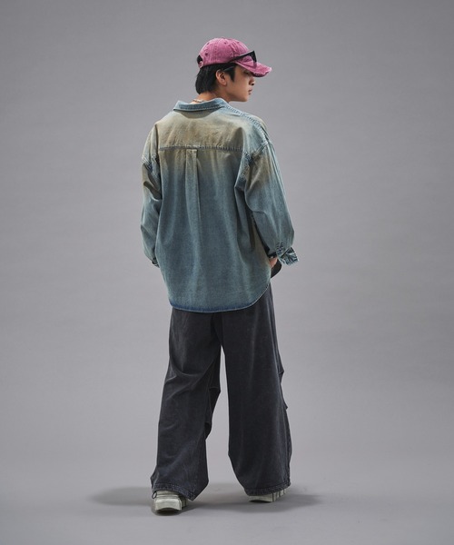 PUBLUX（パブリュクス）の「PUBLUX/パブリュクス レギュラーカラーオーバーダイデニムシャツ(限定展開)（シャツ/ブラウス・メンズ・ブラック/インディゴブルー・SMALL/MEDIUM/LARGE）」の17枚目の写真