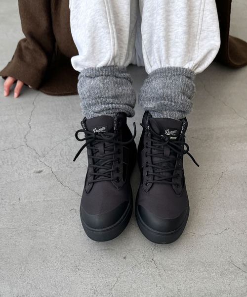 Danner(ダナー)の「DANNER GLACIER/D125500(スニーカー・レディース・ブラック・10/9/7/6/5)」の1枚目の写真