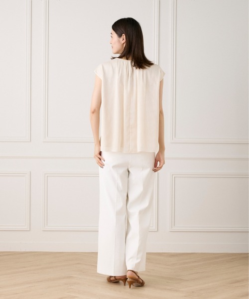 INED（イネド）の「シアーストライプブラウス（シャツ/ブラウス・レディース・オフホワイト/アイボリー・11号/9号）」の5枚目の写真