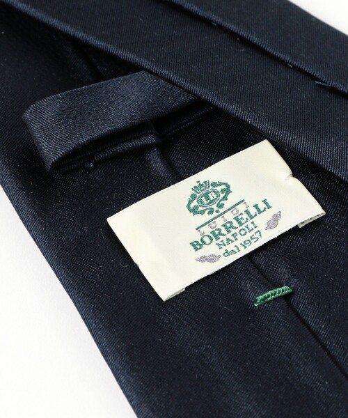 LUIGI BORRELLI（ルイジボレッリ）の「LUIGI BORRELLI / シルク サテン ソリッド ネクタイ（ネクタイ・メンズ・シルバー/ネイビー・ONE SIZE）」の7枚目の写真