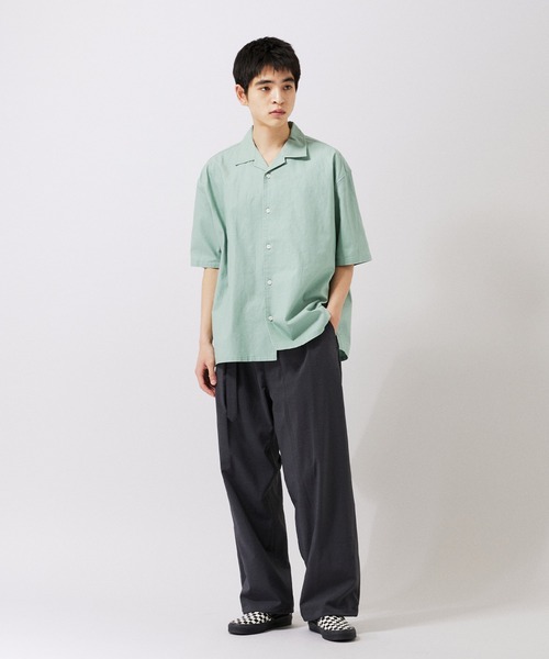 JOURNAL STANDARD（ジャーナルスタンダード）の「【ZOZO限定】綿麻 ショートスリーブシャツ（シャツ/ブラウス・メンズ・サックスブルー/ライトピンク/ブラック/ホワイト/グリーン/ブラウン/ネイビー/ベージュ・XS/S/M/L/XL）」の14枚目の写真