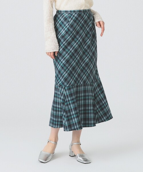 Ray BEAMS（レイビームス）の「チェック キリカエ マーメイド スカート（スカート・レディース・イエロー/ネイビー・0/1）」の2枚目の写真