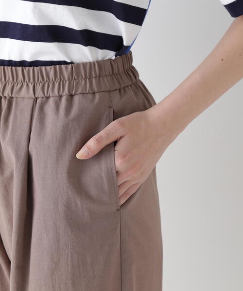 human woman(ヒューマンウーマン)の「◆シェルタリングドライファーストパンツ(その他パンツ・レディース・ホワイト系その他/ブラウン・SMALL/MEDIUM)」の22枚目の写真