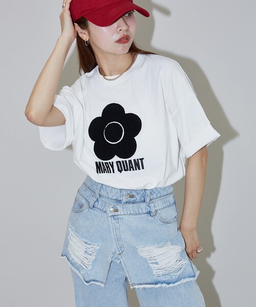 PUBLUX(パブリュクス)の「MARY QUANT × PUBLUX/マリークワント 相良刺繍 Tシャツ 限定展開(Tシャツ/カットソー・レディース・ブラック/サックスブルー/オフホワイト/ピンク/ベージュ・S/M)」の17枚目の写真