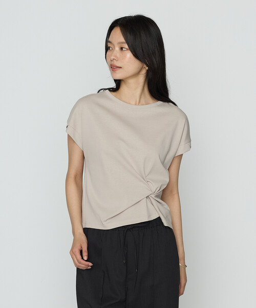 K.T KIYOKO TAKASE（キヨコタカセ）の「コットン強撚ポンチ デザインタックシャツ（Tシャツ/カットソー・レディース・ブラウン/ホワイト/ベージュ/ロイヤルブルー/ブラック/ネイビー・9号/11号）」の5枚目の写真