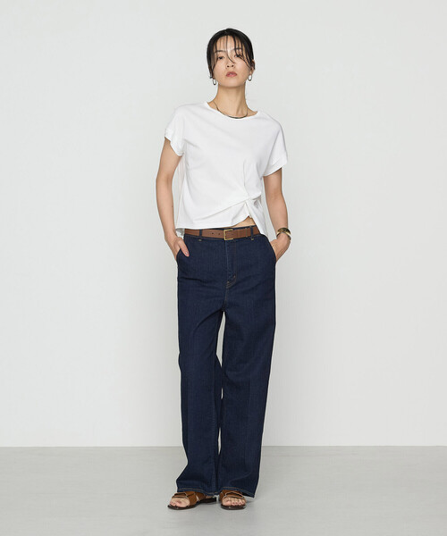 K.T KIYOKO TAKASE（キヨコタカセ）の「コットン強撚ポンチ デザインタックシャツ（Tシャツ/カットソー・レディース・ブラウン/ホワイト/ベージュ/ロイヤルブルー/ブラック/ネイビー・9号/11号）」の19枚目の写真