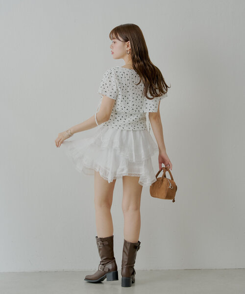 Chico（チコ）の「イレヘムフリルミニスカパン（スカート・レディース・ホワイト/ブラック/グレー・FREE）」の17枚目の写真