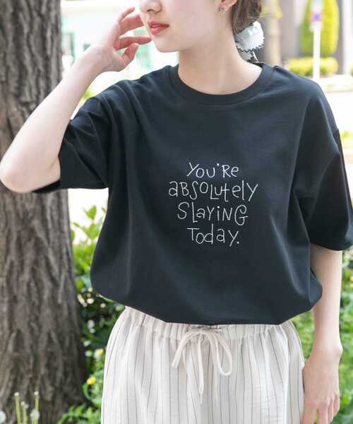 ITEMS URBANRESEARCH（アイテムズ アーバンリサーチ）の「レタード刺繍Tシャツ slaying today（Tシャツ/カットソー・メンズ・チャコールグレー/ブラック/ホワイト・LARGE/MEDIUM）」の16枚目の写真