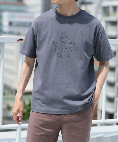 ITEMS URBANRESEARCH（アイテムズ アーバンリサーチ）の「レタード刺繍Tシャツ slaying today（Tシャツ/カットソー・メンズ・チャコールグレー/ブラック/ホワイト・LARGE/MEDIUM）」の19枚目の写真
