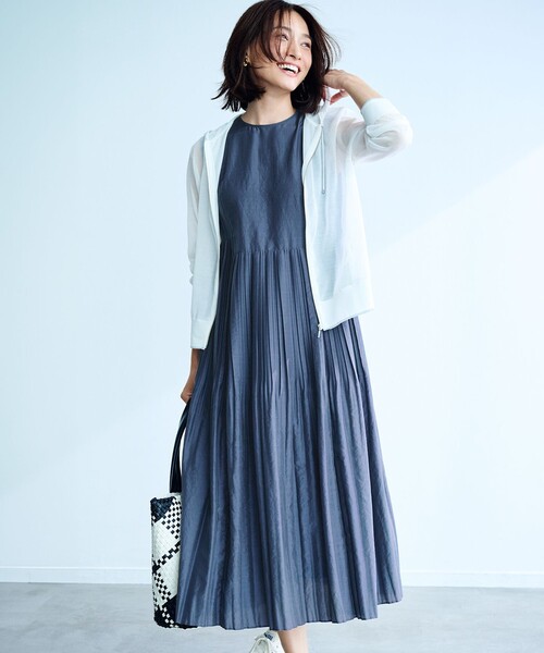23区 L(ニジュウサンクオオキイサイズ)の「【洗える】プリーツコンビ ワンピース(ワンピース・レディース・ネイビー系/ブラウン系・44/50)」の17枚目の写真