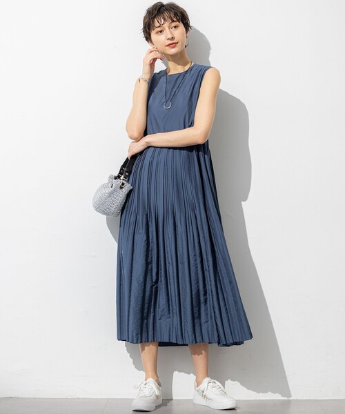 23区 L(ニジュウサンクオオキイサイズ)の「【洗える】プリーツコンビ ワンピース(ワンピース・レディース・ネイビー系/ブラウン系・44/50)」の18枚目の写真