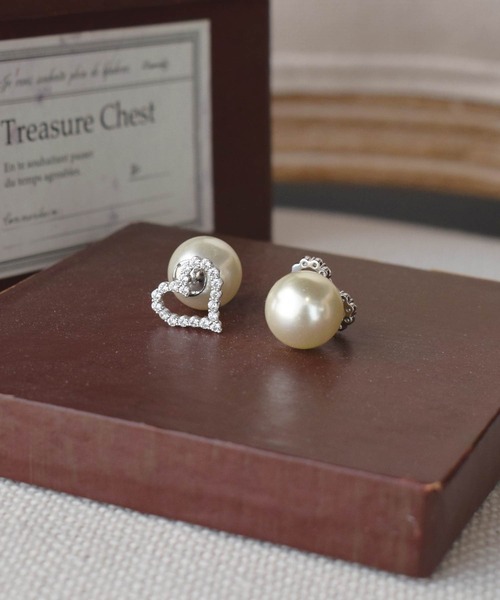 PICCIN（ピッチン）の「前後2WAYハートピアス（ピアス（両耳用）・レディース・シルバー・FREE）」の2枚目の写真