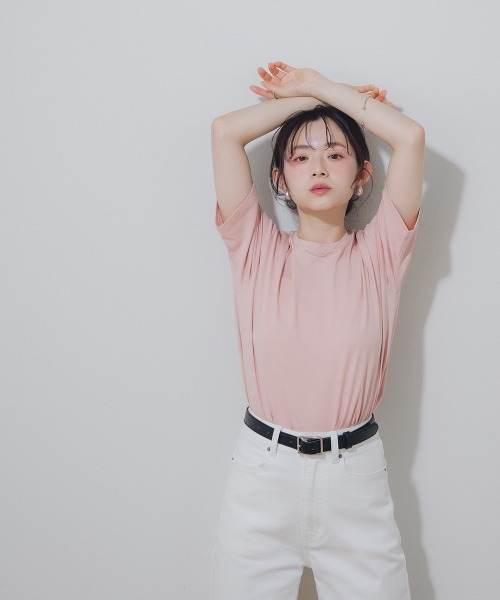 Petitjo（プッチージョ）の「小さいサイズ　毛玉になりにくいONにもOFFにも使えるキレイ見えTシャツ　低身長さん・小柄女性（Tシャツ/カットソー・レディース・ピンク/ブラック/ホワイト・PM/PL/PSS/PS）」の4枚目の写真