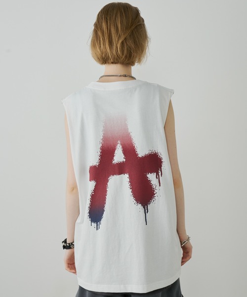 AIVER(アイバー)の「AIVER AグラデーションN/S TEE(Tシャツ/カットソー・メンズ・ホワイト/ブラック/チャコールグレー/アッシュグレー・SMALL/MEDIUM/LARGE)」の2枚目の写真