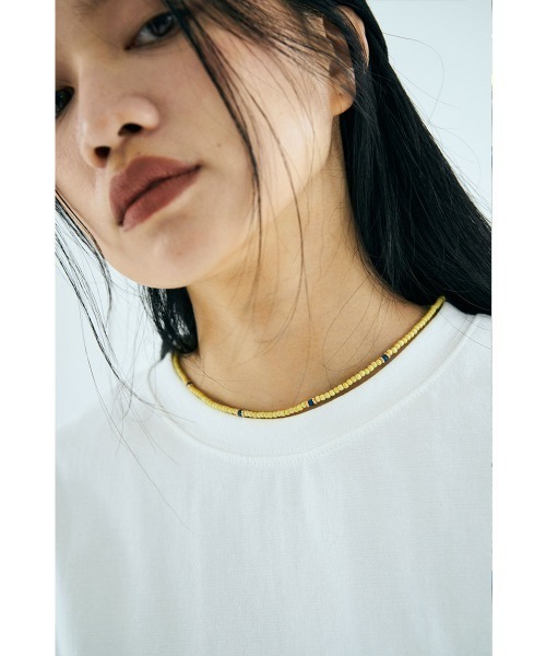 marjour(マージュール)の「SYNTHETIC STONE COLOR NECKLACE(ネックレス・レディース・イエロー/ブルー・FREE)」の6枚目の写真