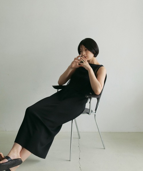 anuke（アンヌーク）の「Metallic Knit Tanktop（タンクトップ・レディース・ゴールド/ブラック・FREE）」の3枚目の写真