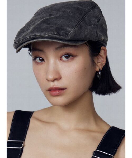 EMODA（エモダ）の「スタッズベルトハンチングキャップ（ハンチング/ベレー帽・レディース・ブラック/グレー・FREE）」の3枚目の写真